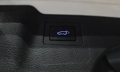 Hyundai Santafe 2016, 65395 км, за 9230.97 USD - фото 28