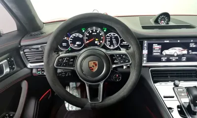 Porsche Panamera 2020, 13541 км, за 78822.88 USD - фото 13