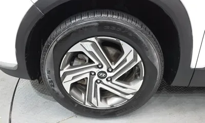 Hyundai Santafe 2023, 62504 км, за 16446.72 USD