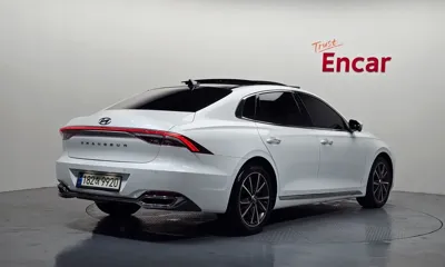Hyundai Grandeur 2022, 141098 км, за 12806.34 USD