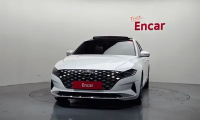 Hyundai Grandeur 2022, 141098 км, за 12806.34 USD