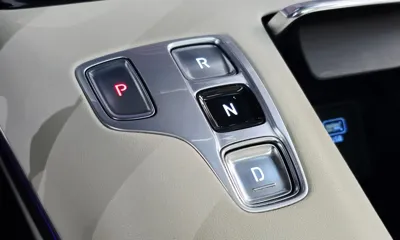 Hyundai Grandeur 2022, 141098 км, за 12806.34 USD - фото 9
