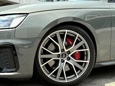Audi S4 2023, 35000 км, за 33136.5 USD