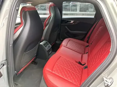 Audi S4 2023, 35000 км, за 33136.5 USD
