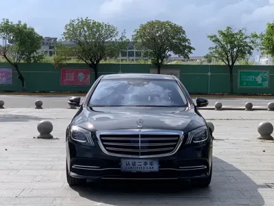Mercedes-Benz S-Class 2018, 120000 км, за 36417.6 USD