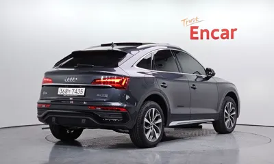 Audi Q5 2023, 10667 км, за 29801.3 USD
