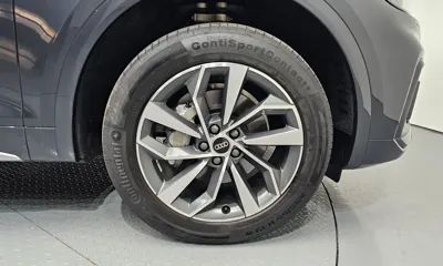 Audi Q5 2023, 10667 км, за 29801.3 USD