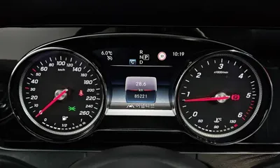 Mercedes-Benz E-Class 2019, 85221 км, за 21788.06 USD - фото 8
