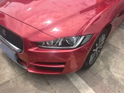 Jaguar XEL 2019, 130500 км, за 10006.75 USD