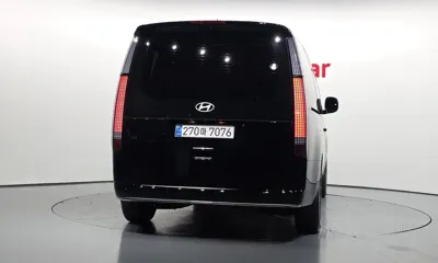 Hyundai Staria 2026, 82 км, за 52507.55 USD