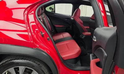 Lexus UX 2020, 51822 км, за 20808.72 USD - фото 12