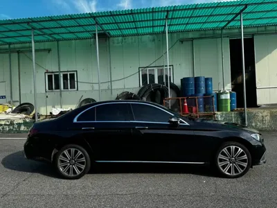 Mercedes-Benz E-Class 2023, 25500 км, за 35137.1 USD
