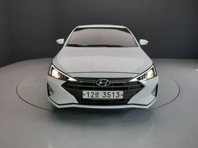 Hyundai Avante 2019, 32000 км, за 8391.89 USD