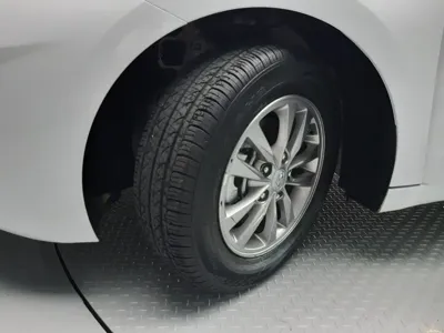 Hyundai Avante 2019, 32000 км, за 8391.89 USD