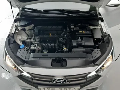 Hyundai Avante 2019, 32000 км, за 8391.89 USD - фото 6