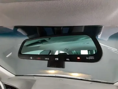 Hyundai Avante 2019, 32000 км, за 8391.89 USD - фото 17
