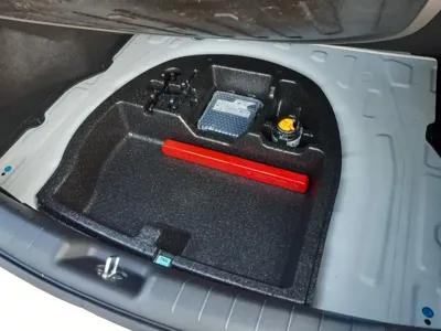 Hyundai Avante 2019, 32000 км, за 8391.89 USD - фото 18