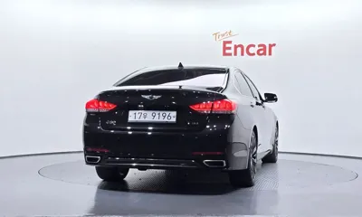 Genesis G80 2018, 140752 км, за 10726.12 USD