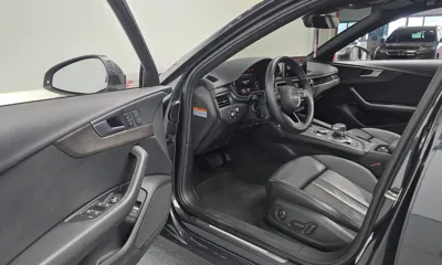 Audi A4 2019, 125297 км, за 10293.17 USD - фото 10