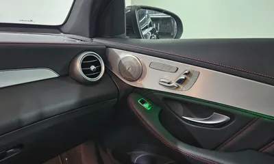 Mercedes-Benz GLC-Class 2022, 50871 км, за 36431.67 USD - фото 13