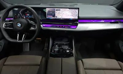 BMW 5-Series 2025, 6840 км, за 47860.89 USD - фото 7