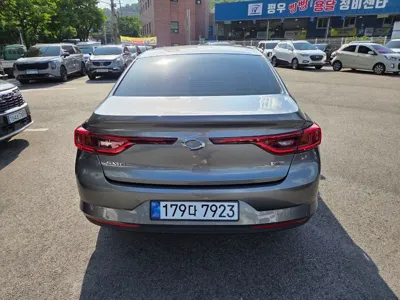 Renault-KoreaSamsung SM6 2019, 61472 км, за 4551.67 USD