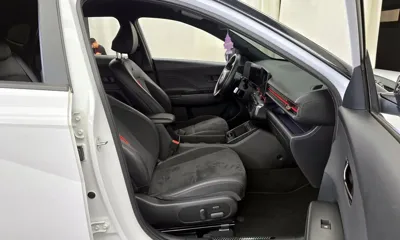 Hyundai Kona 2023, 46311 км, за 17603.78 USD - фото 11