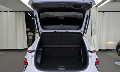 Hyundai Kona 2023, 46311 км, за 17603.78 USD - фото 20
