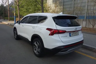 Hyundai Santafe 2021, 50816 км, за 16214.1 USD