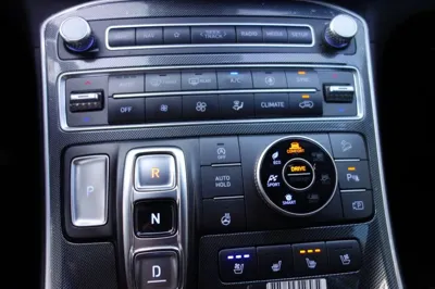 Hyundai Santafe 2021, 50816 км, за 16198.3 USD - фото 15
