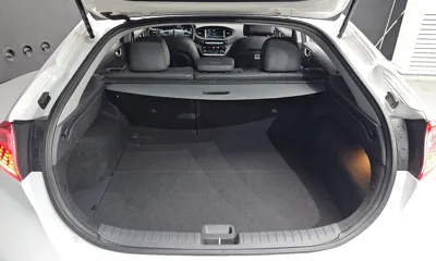 Hyundai Ioniq 2019, 121532 км, за 7614.55 USD - фото 20