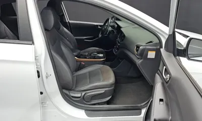 Hyundai Ioniq 2019, 121532 км, за 7614.55 USD - фото 26