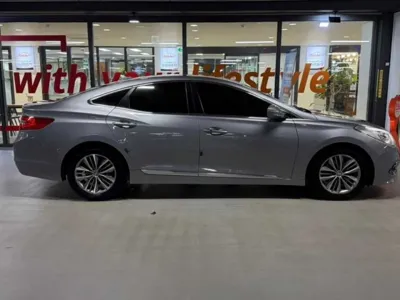 Hyundai Grandeur 2016, 80536 км, за 6446.57 USD