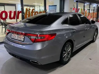 Hyundai Grandeur 2016, 80536 км, за 6446.57 USD