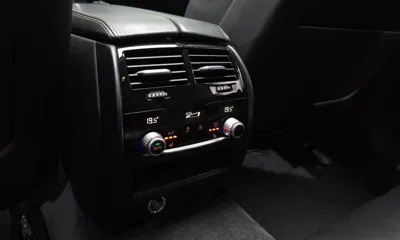 BMW 5-Series 2018, 102985 км, за 17120.58 USD - фото 29