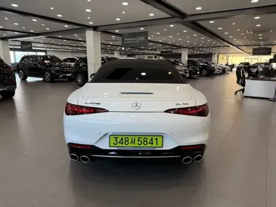 Mercedes-Benz SL-Class 2025, 3011 км, за 84586.8 USD - фото 7