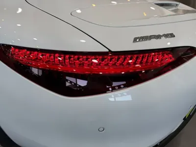 Mercedes-Benz SL-Class 2025, 3011 км, за 84586.8 USD - фото 13