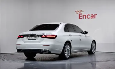 Mercedes-Benz E-Class 2022, 88786 км, за 22926.99 USD