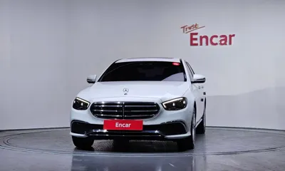 Mercedes-Benz E-Class 2022, 88786 км, за 22926.99 USD