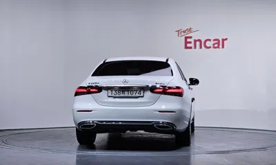 Mercedes-Benz E-Class 2022, 88786 км, за 22926.99 USD