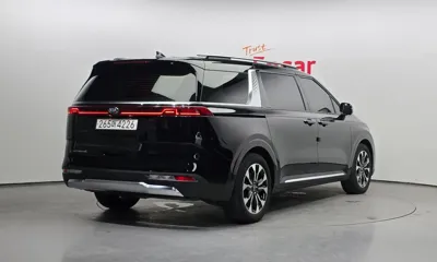 Kia Canival 2021, 33498 км, за 17012.6 USD