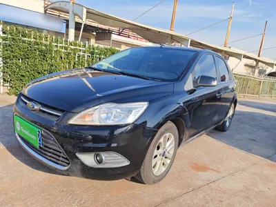 Ford Focus · 2013 год