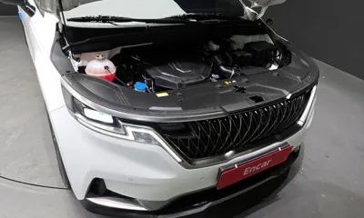 Kia Canival 2023, 61648 км, за 19425.17 USD - фото 6