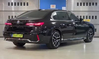 BMW 7-Series 2024, 103201 км, за 54071.69 USD