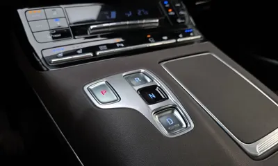 Hyundai Grandeur 2020, 26954 км, за 15374.6 USD - фото 9