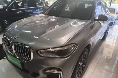 BMW X5 · 2022 год