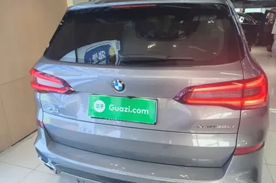 BMW X5 2022, 71300 км, за 44588 USD