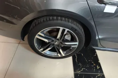 Audi A4L 2020, 76100 км, за 20897 USD - фото 11