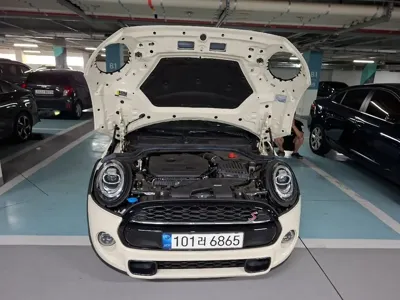 MINI Cooper 2021, 67020 км, за 10364.89 USD - фото 11