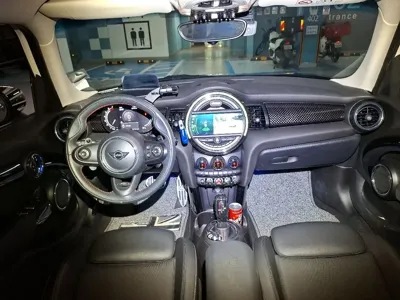 MINI Cooper 2021, 67020 км, за 10364.89 USD - фото 18
